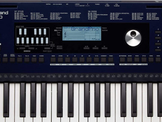 clavier-arrangeur-61-touches-roland-e-x30